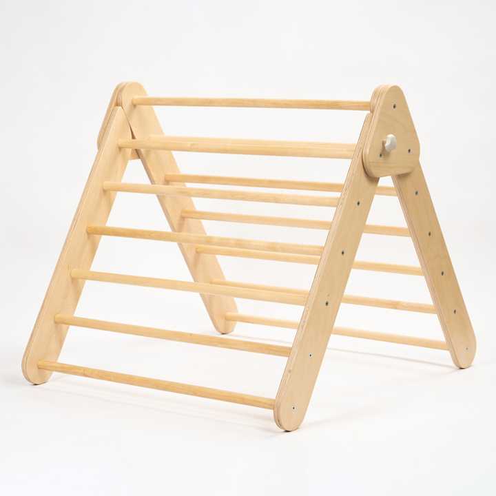 climbing triangle wall bars